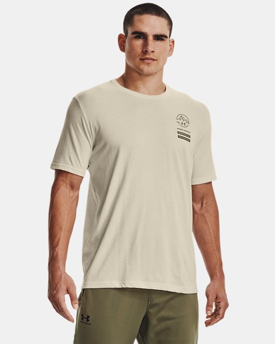 男士UA Outdoor Mountain Camo Lockup短袖T恤, Brown, pdpMainDesktop image number 1